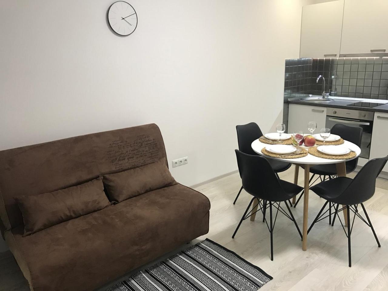Святобор Lux Apartments Kiev Esterno foto